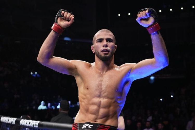 Petarung tak terkalahkan Muhammad Mokaev dipecat dari UFC