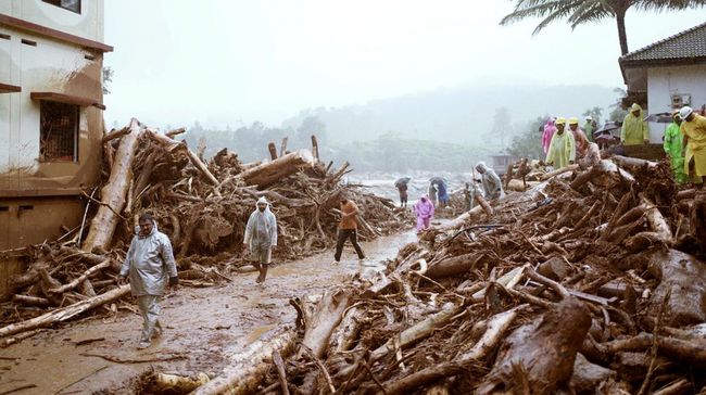 Longsor di India Tewaskan Ratusan Orang,