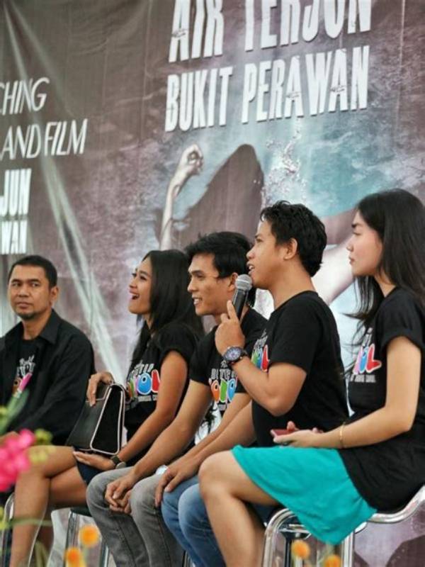 Nonton Online Air Terjun Bukit Perawan post thumbnail image